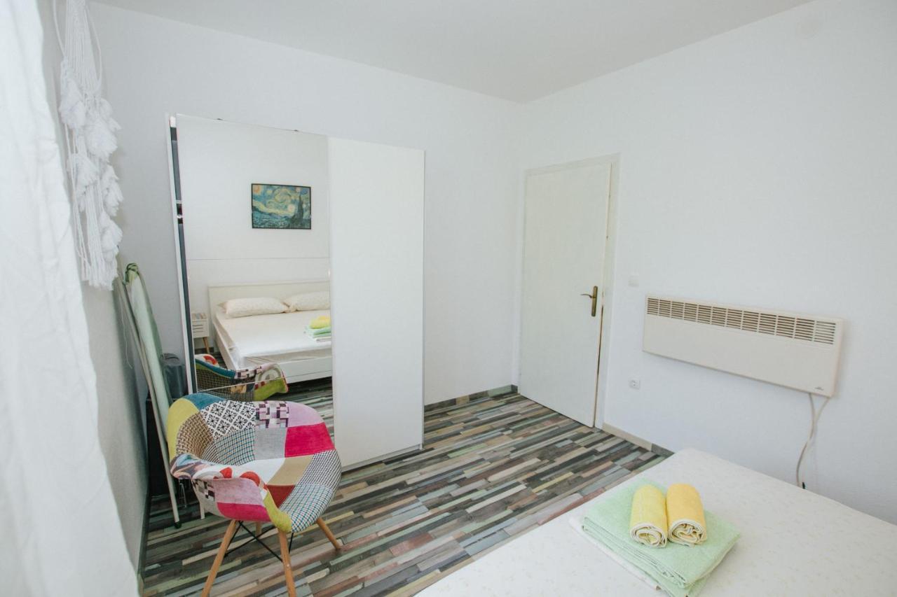 Apartman Bagattino-Trogir Near Old Town Exterior foto